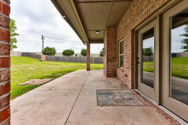 Building Photo - 2901 San Juan Trails