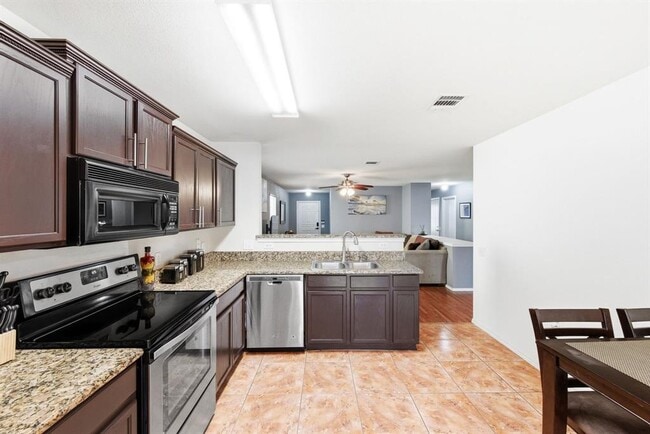 Building Photo - 1905 Espino Cove