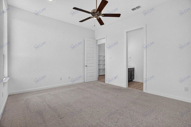 Building Photo - 620 Godley Rnch