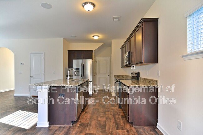 Building Photo - 207 Eagle Park Dr