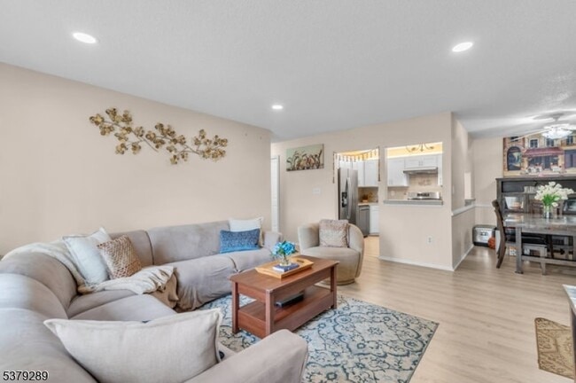 Building Photo - 1509 Longley Ct