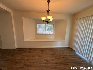 Building Photo - 8214 Chestnut Manor Dr