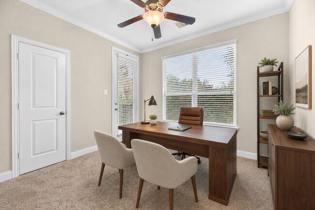 Building Photo - 403 Marina View Dr