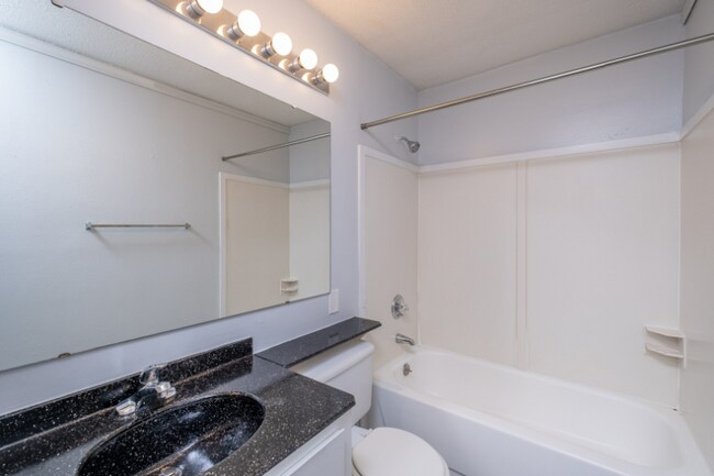 Building Photo - 3911 Water Oak Dr