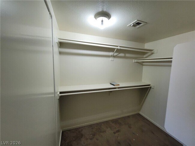 Building Photo - 1236 Dusty Creek St