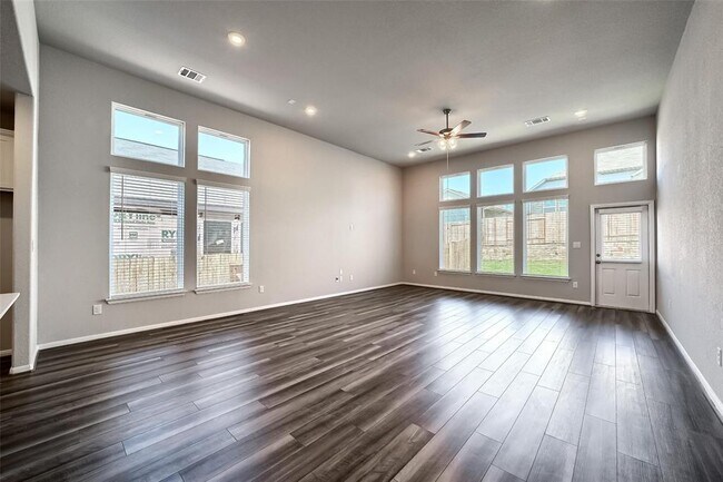 Building Photo - 157 Gamble Dr