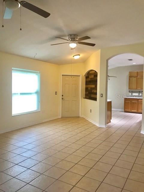 Building Photo - 5804 Autumn Shire Dr