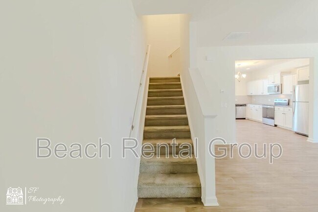 Building Photo - 109 Oxfordshire St