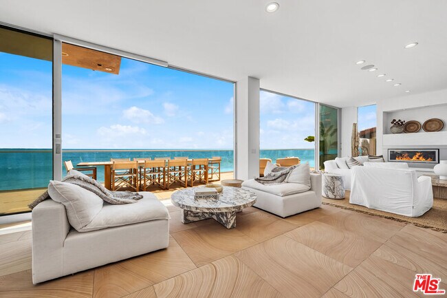 Building Photo - 25102 Malibu Rd