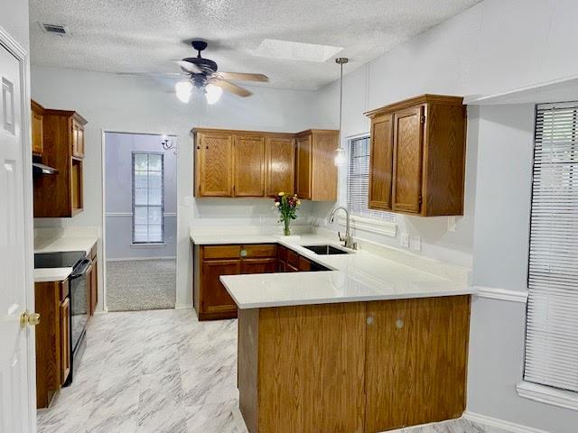 Building Photo - 810 Trevor Way