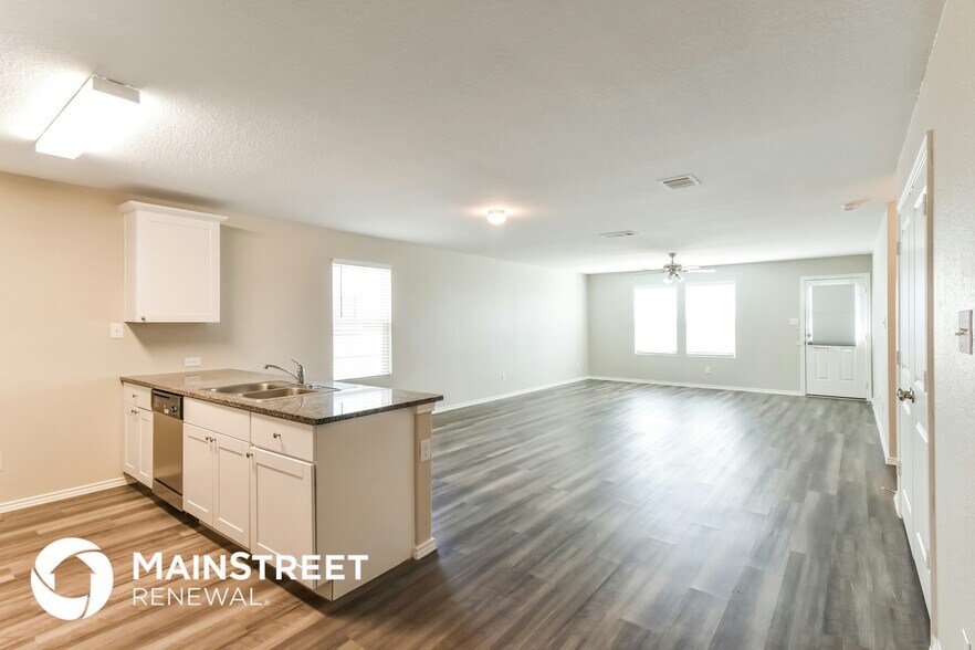 Building Photo - 9838 Marbach Crest