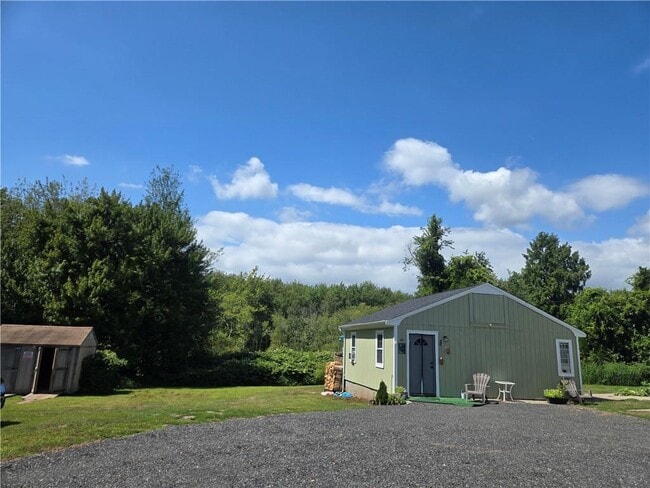 Building Photo - 43 Baptist St