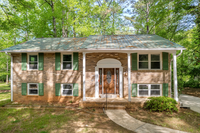 Building Photo - 360 Round Table Rd