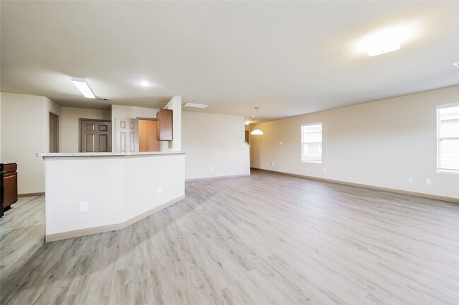 Building Photo - 2422 Gibbs Bend Ct