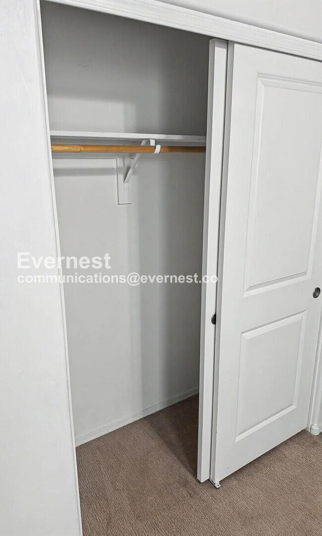 Building Photo - 10667 W Filbert St