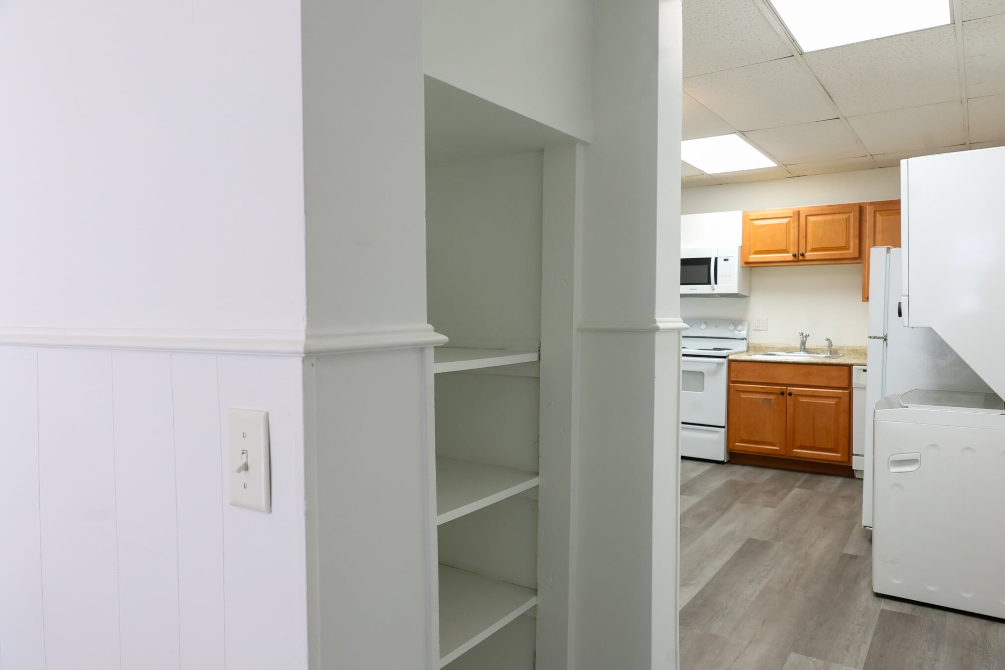 Building Photo - 9104 Baltimore St