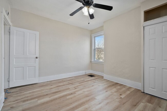 Building Photo - 113 Johnston Ave