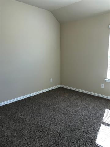 Building Photo - 2105 Washington Park Way