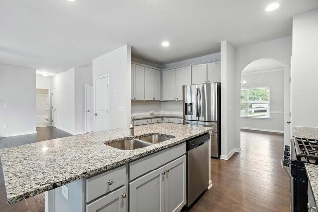 Building Photo - 6215 Vista Crossing Way