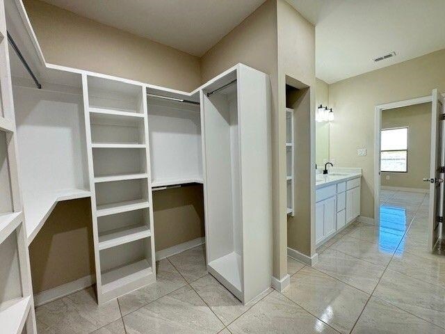 Building Photo - 6702 El Freno Ln