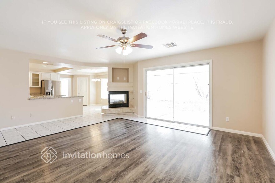 Building Photo - 8637 W Gilmore Ave