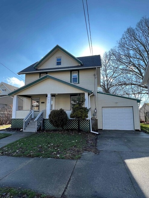 Building Photo - 960 Lawton St