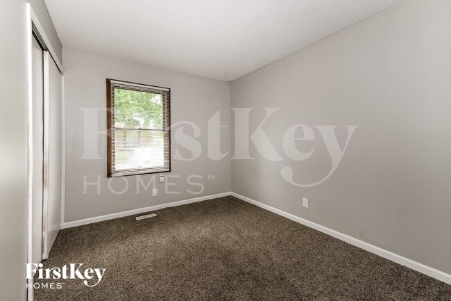 Building Photo - 15675 Birkemeier Dr