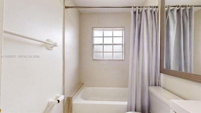 Building Photo - 15305 SW 104th Ave