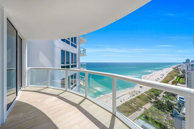 Building Photo - 6365 Collins Ave