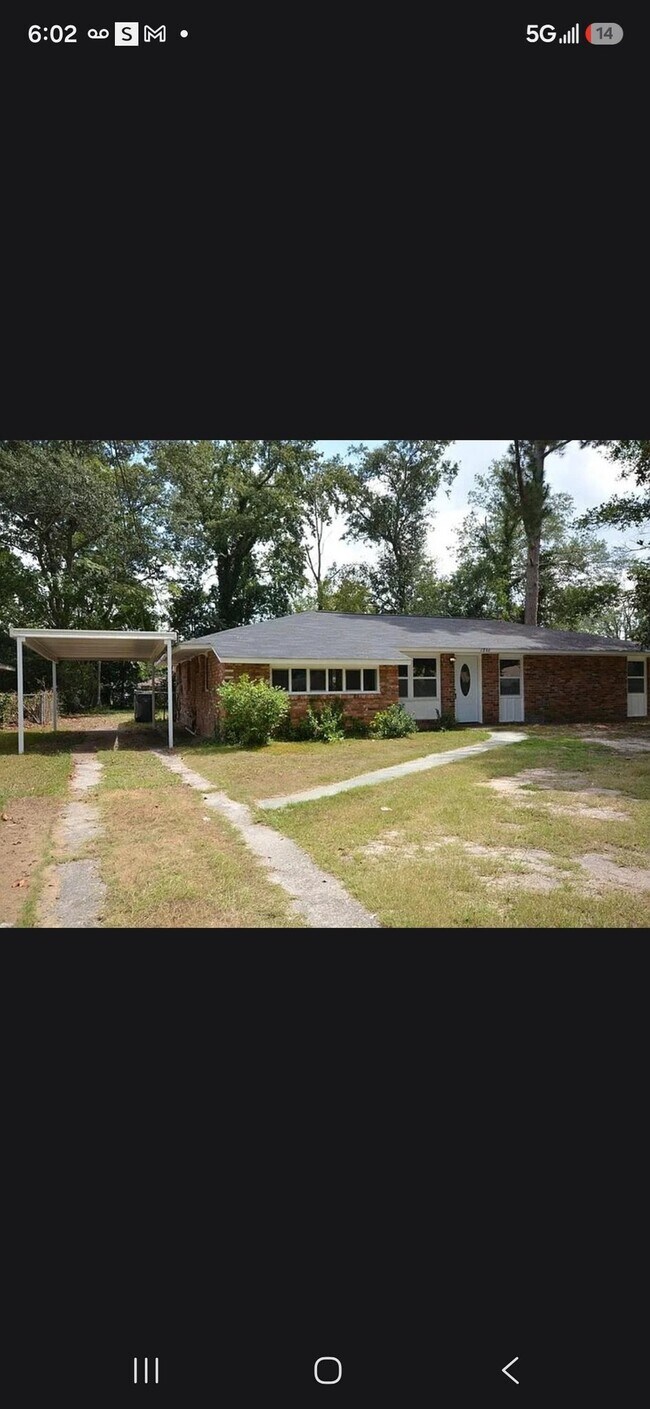 Building Photo - 1846 Derby Dr