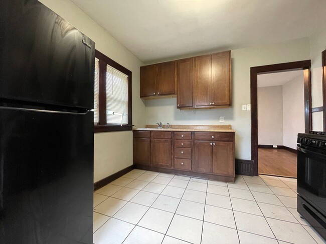 Building Photo - 3 Bedroom Home In Hammond With Central AIR