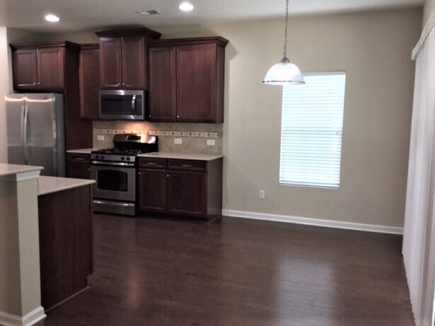 Building Photo - 5455 Kings River Dr