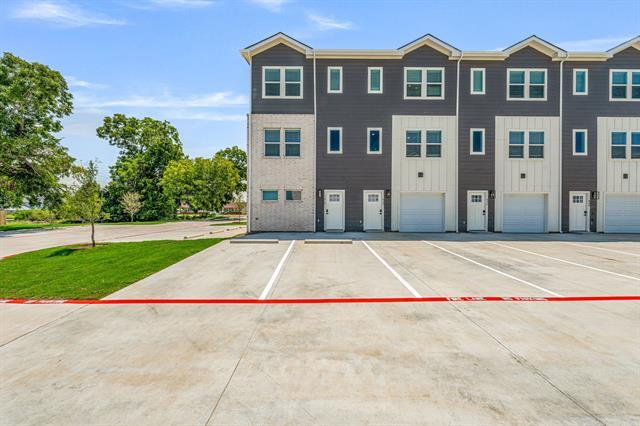 Building Photo - 1541 Sophia Ave