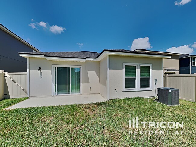 Building Photo - 2635 Glory Trail Jacksonville FL