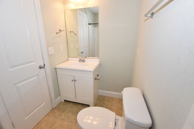 Building Photo - 4923 Krick St