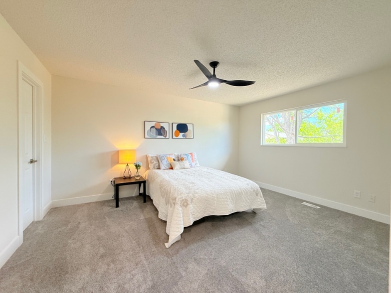 Building Photo - 4770 Newton Dr