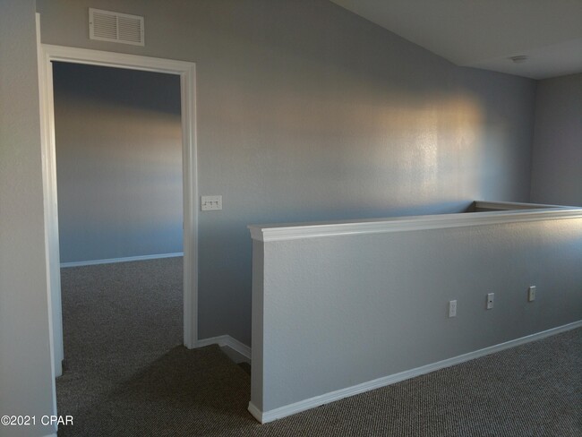 Building Photo - 1605 Cape Cod Dr