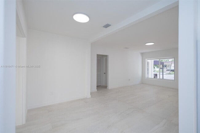 Building Photo - 2675 SW 24th Ter