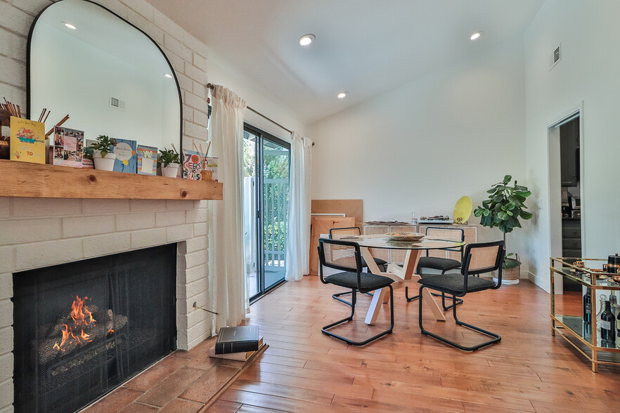 Building Photo - 1243 Clippers Cir