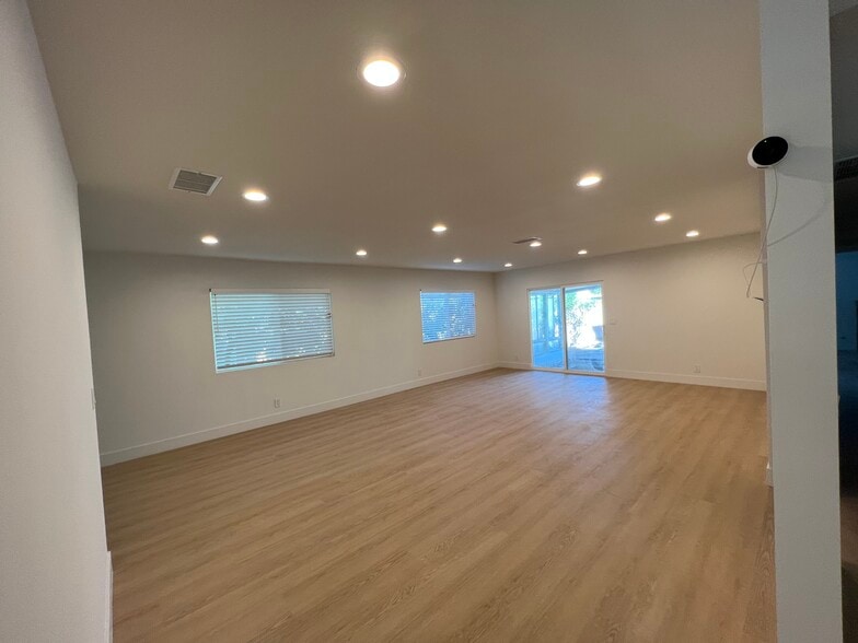 Building Photo - 4127 Artesia Blvd
