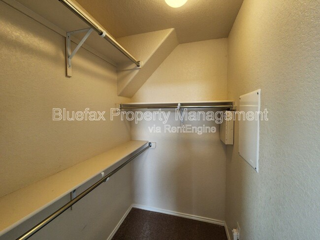 Building Photo - 11423 Sea Gull Ct