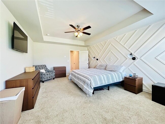 Building Photo - 140 Woodhouse Cir