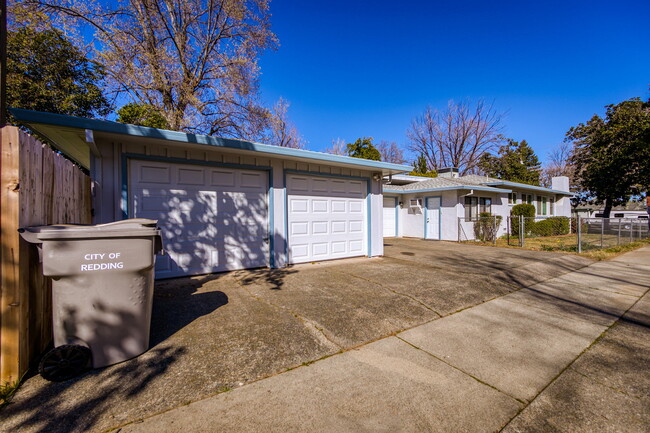 Garage - 1654 Verda St