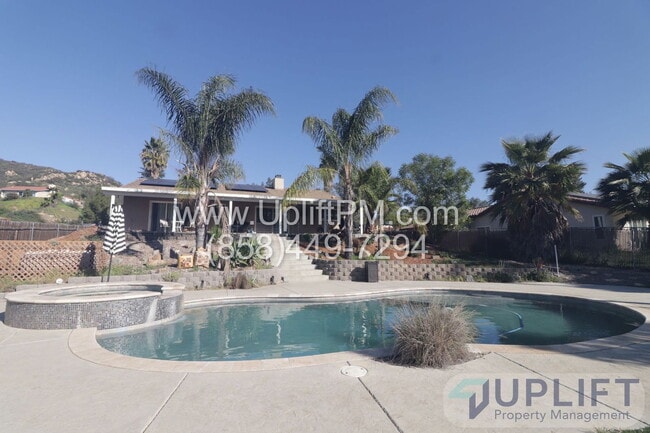 Building Photo - 23357 Glenn Ellen Way