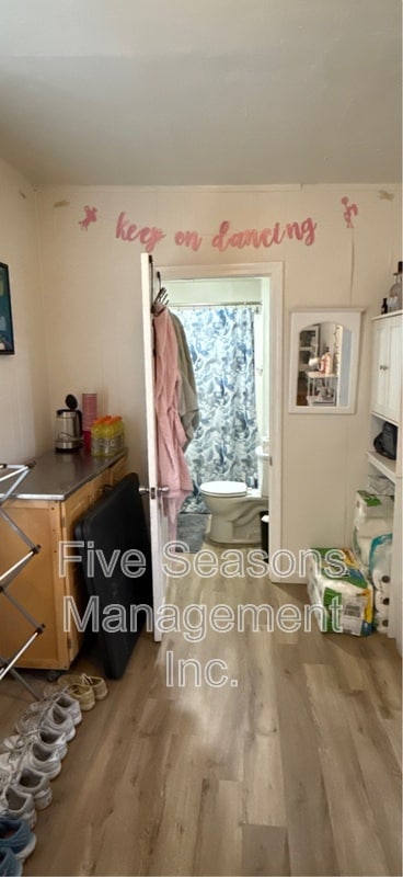 Building Photo - 48 Murray St