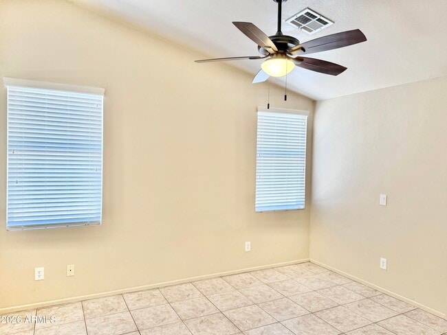 Building Photo - 16128 W Sherman St