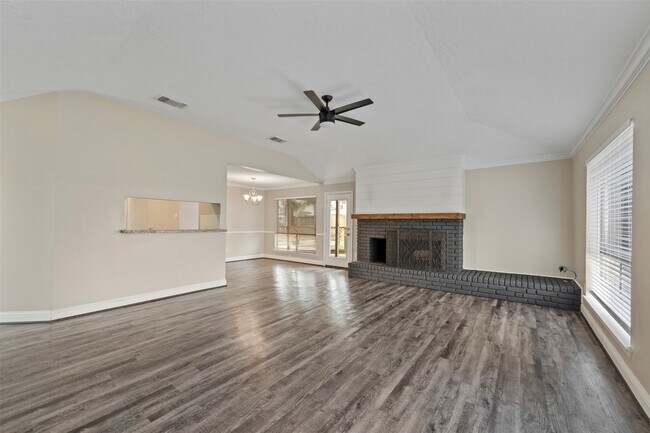 Building Photo - 119 Wood Hollow Dr