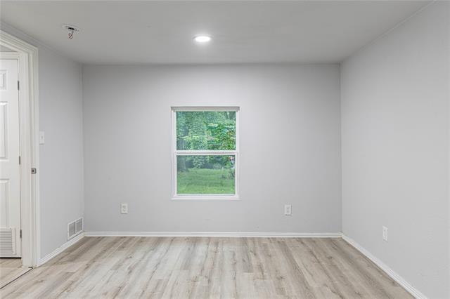 Building Photo - 209 Pecan St