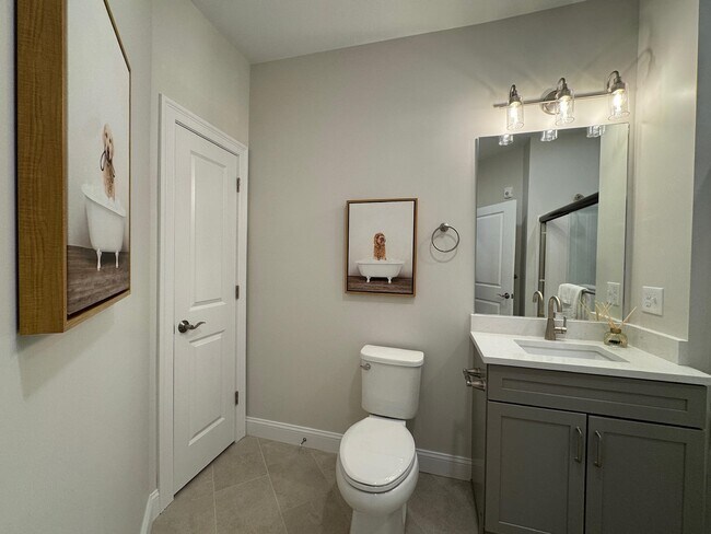 Building Photo - 74 Rockingham Rd