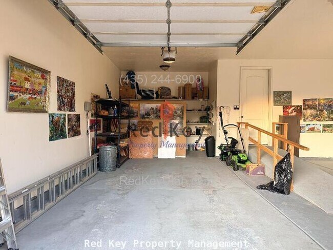 Building Photo - 739 Elk Meadow Loop